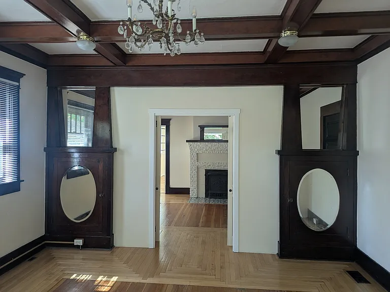 1415 W Franklin St #1 — Photo 5