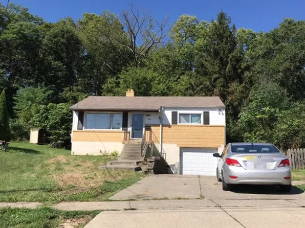 4438 Schulte Dr, Cincinnati, OH 45238