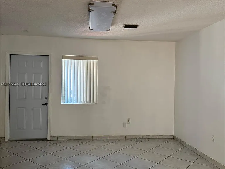 13907 SW 177th St #13907 — Photo 3