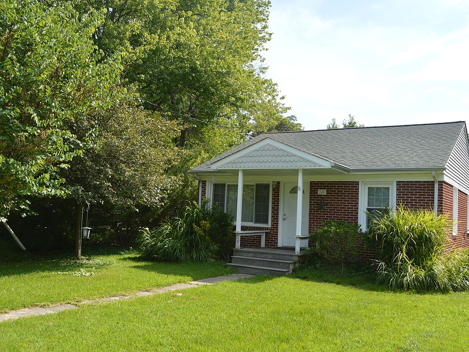 1st image of 148 Westmoreland Dr