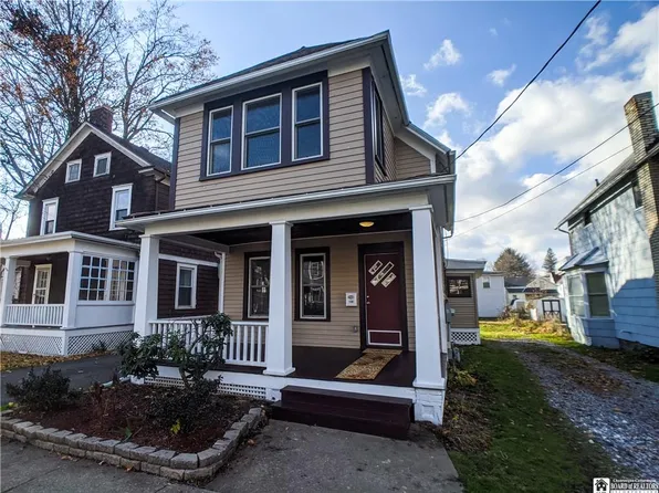 136 S 3rd St, Olean, NY 14760
