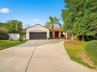 23322 Nuevo Mundo Rd, Ramona, CA 92065