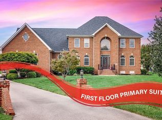 12400 Hogans Dr, Chester, VA 23836