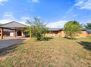 204 Heaton Rd, Big Spring, TX 79720