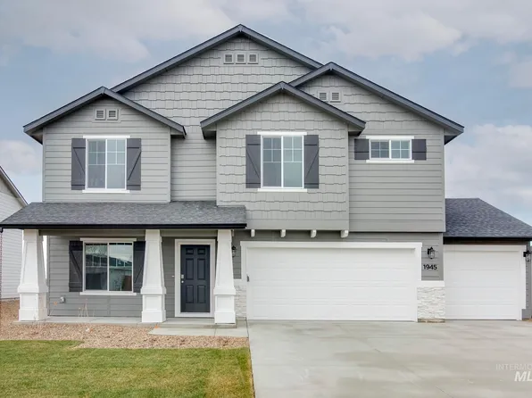 881 Strike Eagle St, Mountain Home, ID 83647