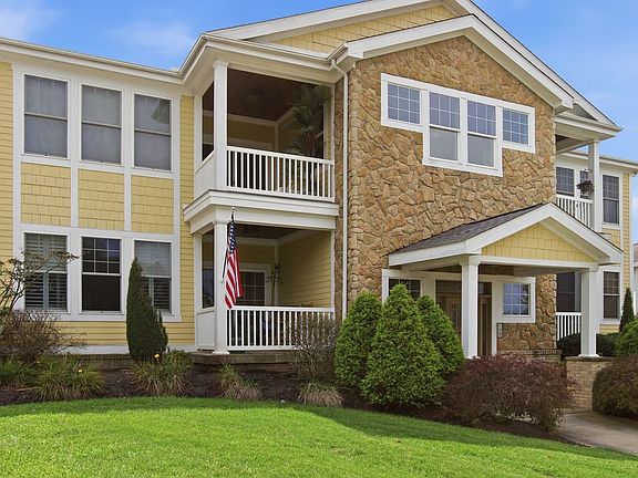 2nd image of 248 Berkeley Way