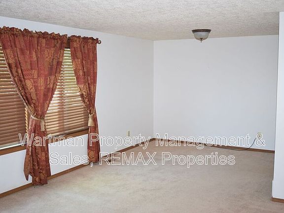 2nd image of 2860 Frazier Ln