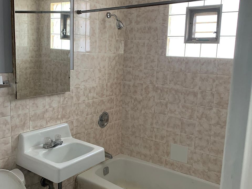 bathroom #1