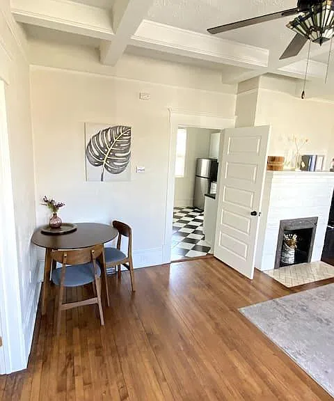 611 S Walnut St #1 — Photo 10
