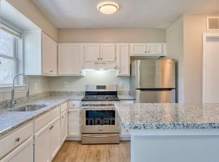 2117 Brunt St, Baltimore, MD 21217