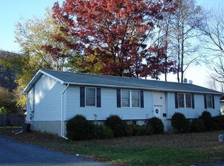 805 Avenue K, Matamoras, PA