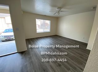 16022 N 19th St, Nampa, ID 83687