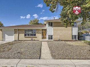 3055 Carson St, Aurora, CO 80011
