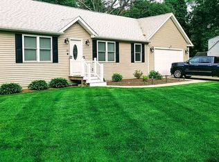 22 Tiernan Ave, Warwick, RI 02886