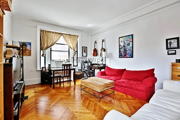 Rented by City Wide Apartments | media 2