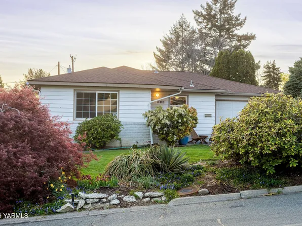 806 S 24th Ave, Yakima, WA 98902