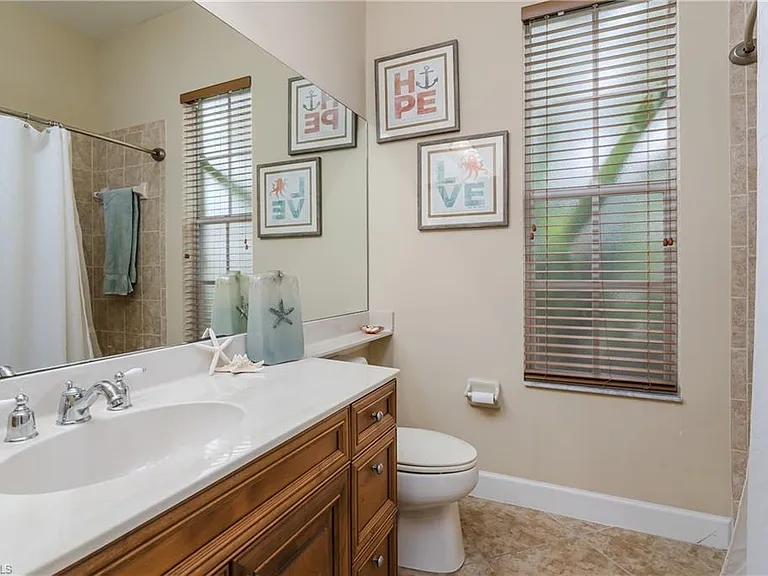 8754 Hideaway Harbor Ct — Photo 31