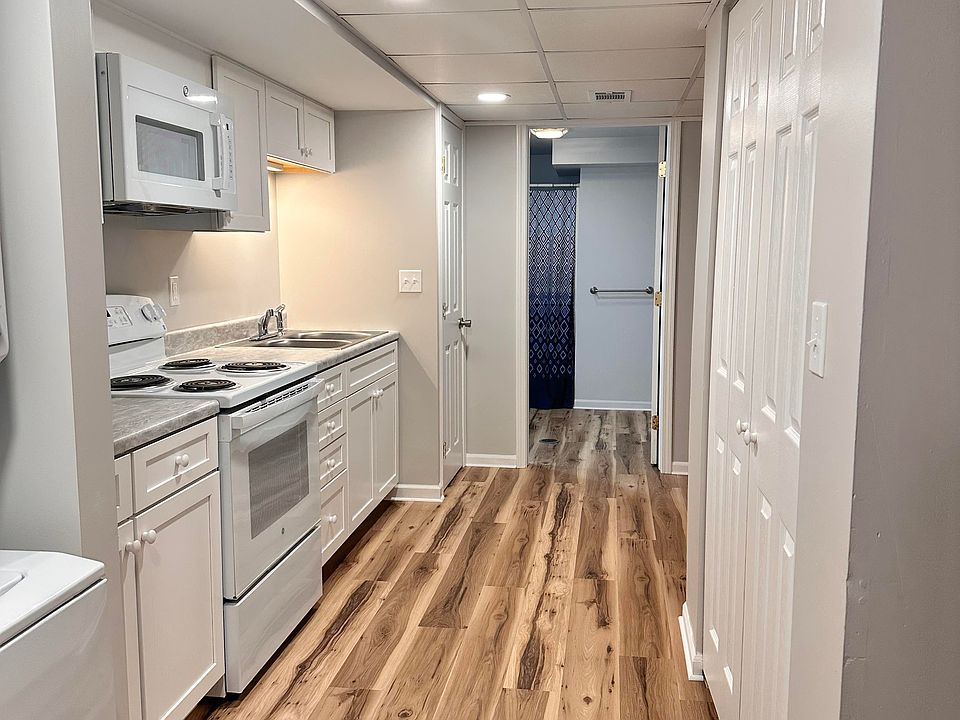 Kitchen Hallway
