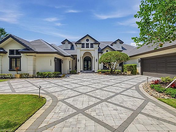 2nd image of 16488 Felicita CT