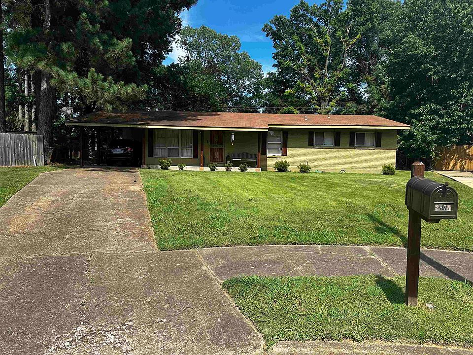 2nd image of 2876 Clearbrook St