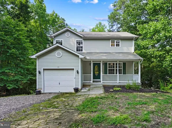 32 General Lee Ct, Montross, VA 22520