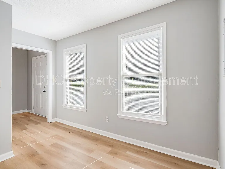 8079 Creekstone Way — Photo 2