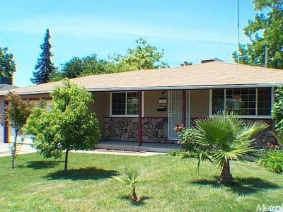 7299 21st Ave, Sacramento, CA, 95820