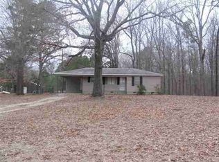 612 Hardin Rd N, Pine Bluff, AR 71602