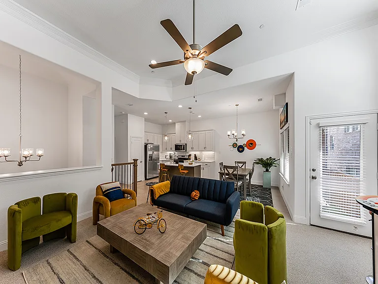115 Kensington Dr #115 — Photo 32