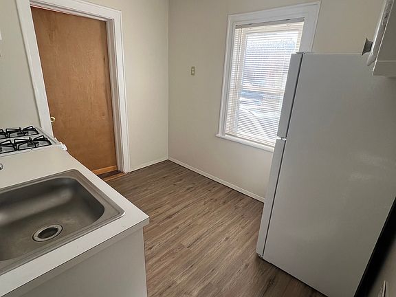 3rd image of 21-34 29th Ave #1