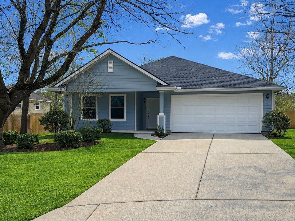 1st image of 10 Druids Glen Pl