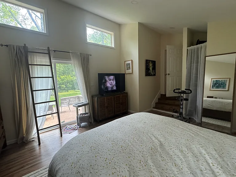 Woodland Dr — Photo 4