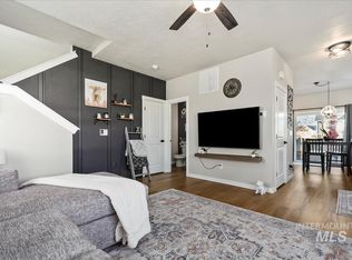 5938 S Jessenia Ln, Boise, ID 83709