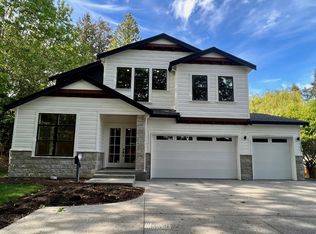 24008 29th Ave W, Brier, WA 98036