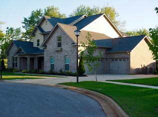 12 Brown Tulip Dr SW, Huntsville, AL 35824