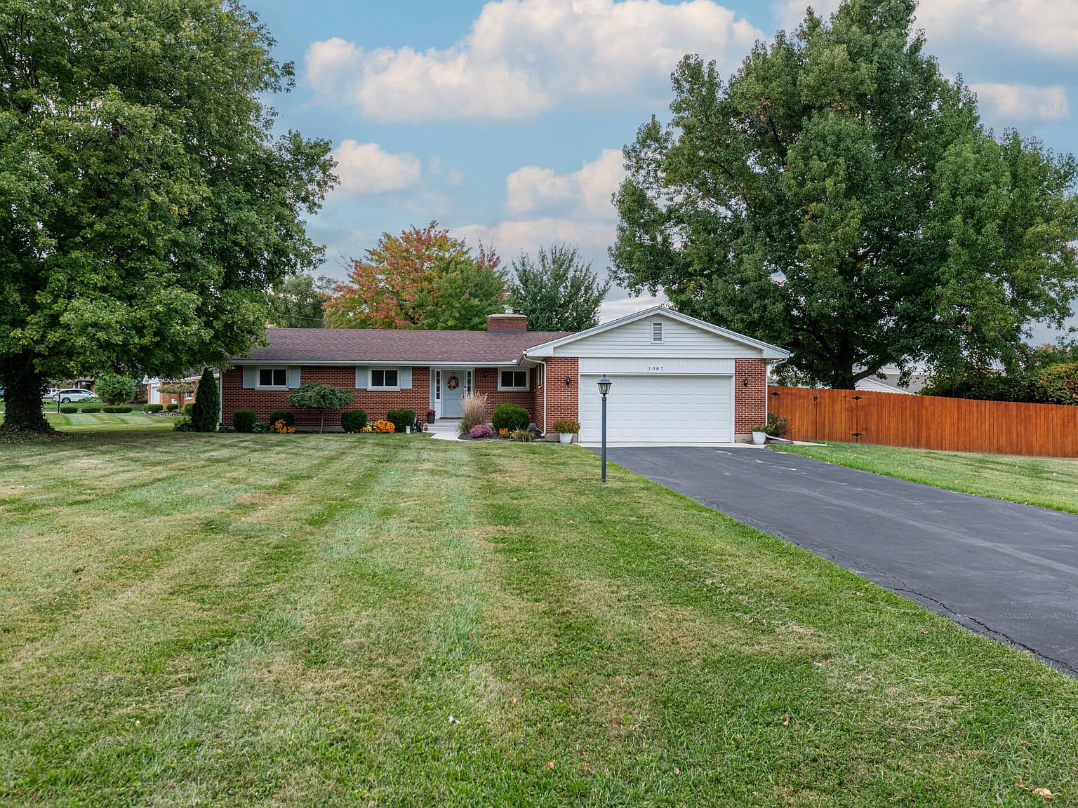 1087 Grove Hill Dr, Beavercreek, OH 45434 Zillow