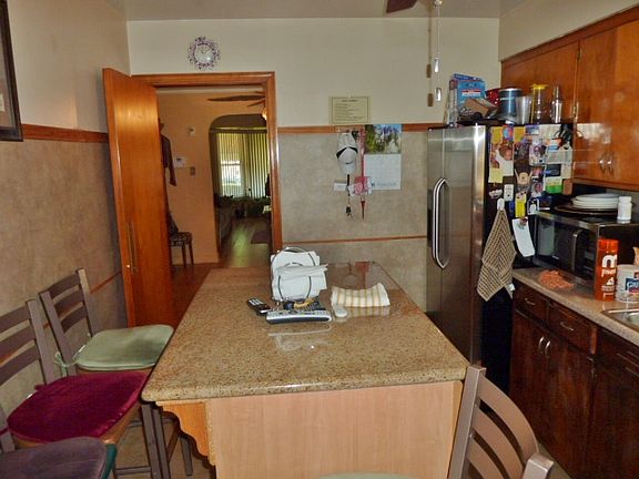 5th image of 8736 S Kenwood Ave