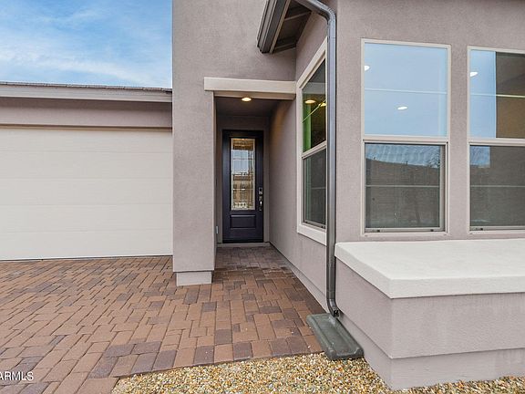 2nd image of 309 E CITRUS HOLLOW Way