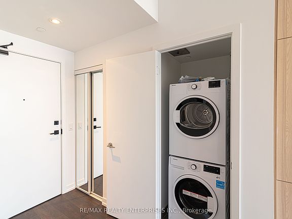 2nd image of 55 Mercer St #4315