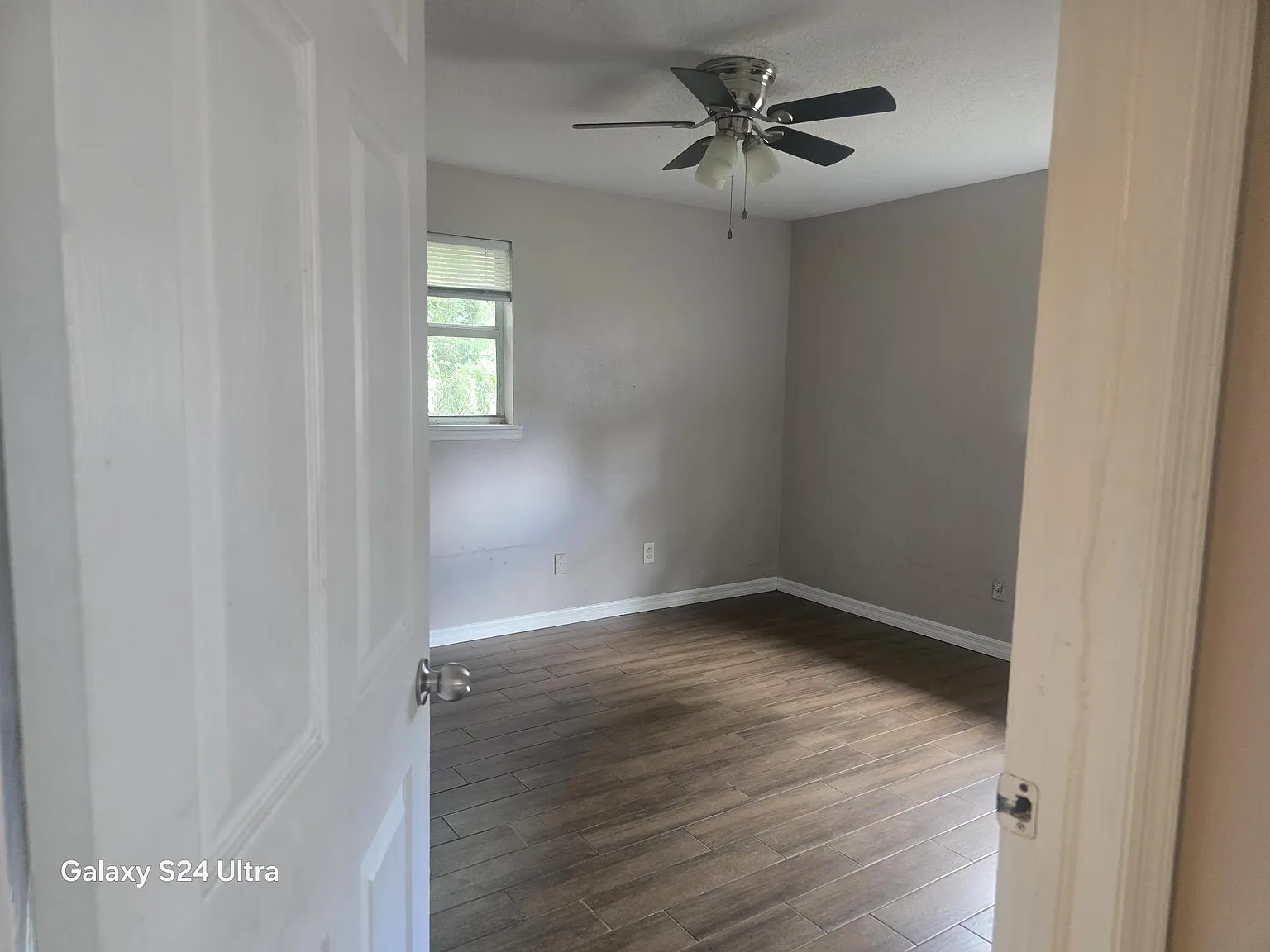 2 bed, 800 sqft, $1,575 — Photo 2
