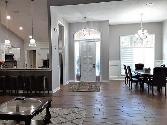 NEW LIGHTS & FANS THROUGHOUT