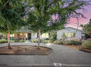 733 W Gettysburg Ave, Fresno, CA 93705