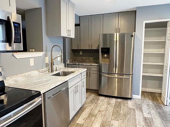 2nd image of 7149 Cross St
