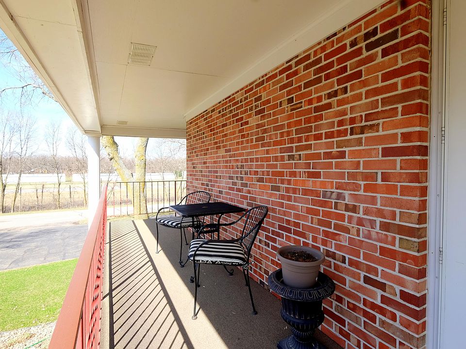 1st image of 1750 Country Club Dr Unit 207