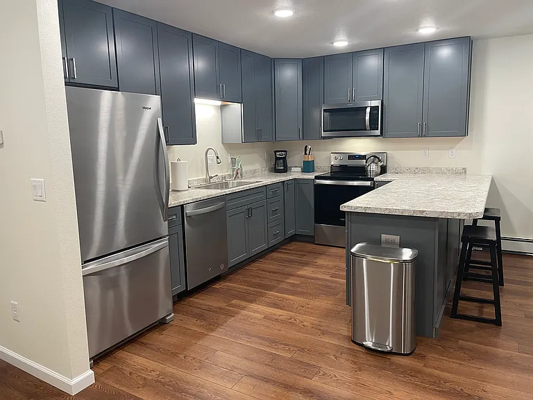 3701 Lynn Dr #B — Photo 11