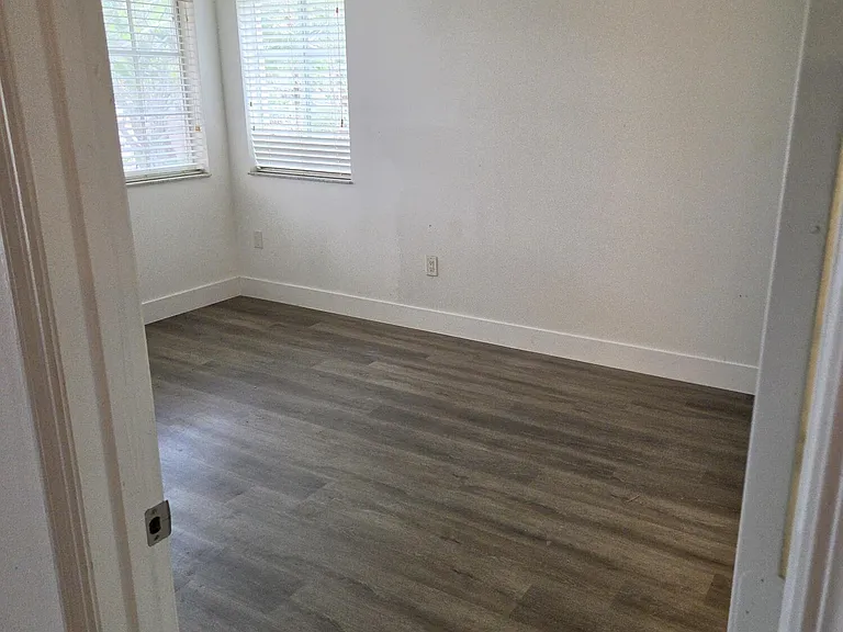 12112 Standrews Pl #212 — Photo 28