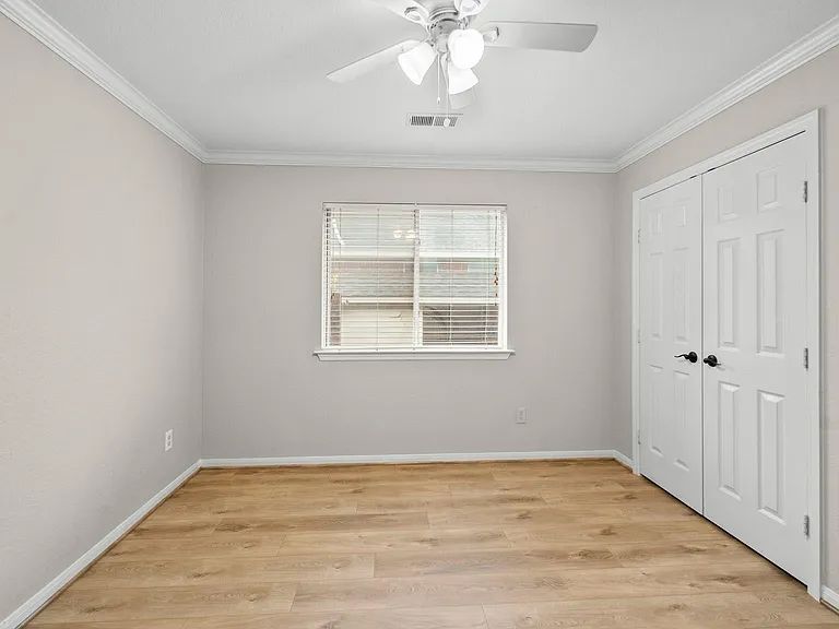 3907 Plum Hill Ln — Photo 23