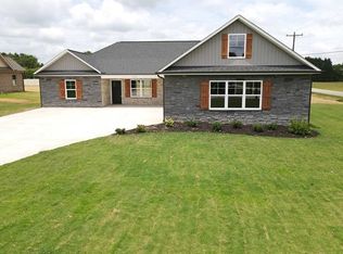102 Old Pros Dr, Gaffney, SC 29341