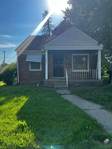 19503 Hickory St Photo 1