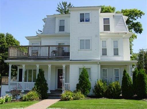 1st image of 204 Sandwich St #G